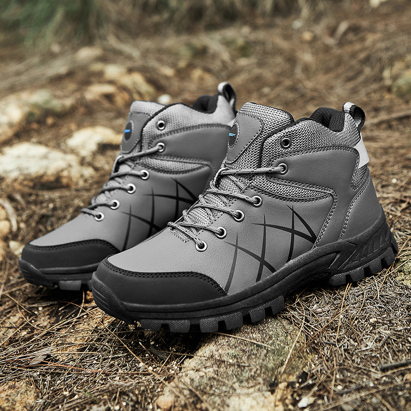 High top outdoor hiking shoes in autumn and winter Men's waterproof, anti-skid and wear-resistant hiking shoes
