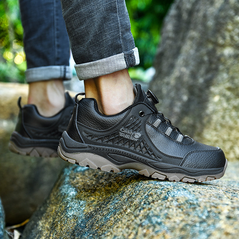 Spring outdoor hiking shoes men's Korean breathable non-slip soft bottom running travel shoes casual sports men's shoes