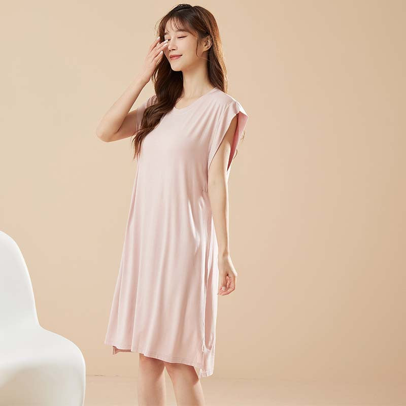 بيجامة نسائية صيفية جديدة من القطن والحرير الجليدي لعام 2023 فستان نوم مشروط يمكن ارتداؤه خارج الصيف لمنع تفتيح ملابس النوم النسائية