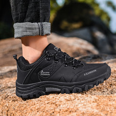 2023 autumn and winter new large size men's shoes  top outdoor hiking shoes men's  wear-resistant hiking sports shoes