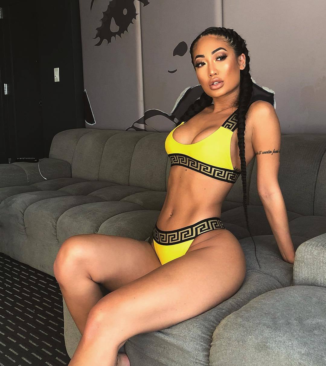 Hot-selling models in Europe and America