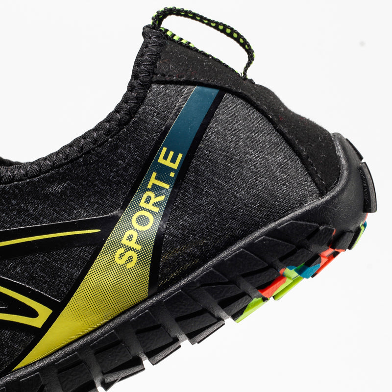 New large size outdoor five-finger hiking shoes men's shoes swimming shoes beach shoes women's shoes lovers shoes