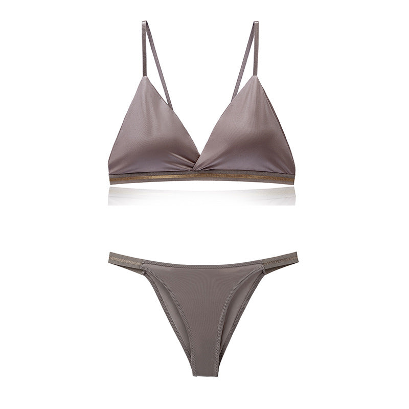 Noble and luxurious ice silk breasts for women with beautiful back, comfortable and breathable bra set, bikini and buttock lift panties