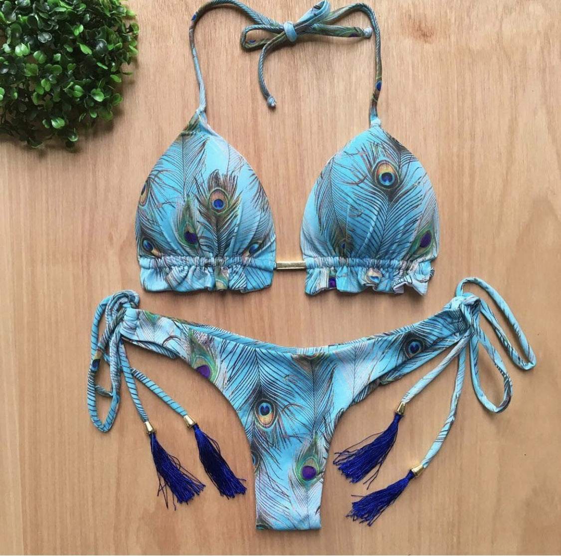 Brazilian Split Ladies Printed Swimsuit With Underwire Chest Pad Sexy Triangle Bikini
