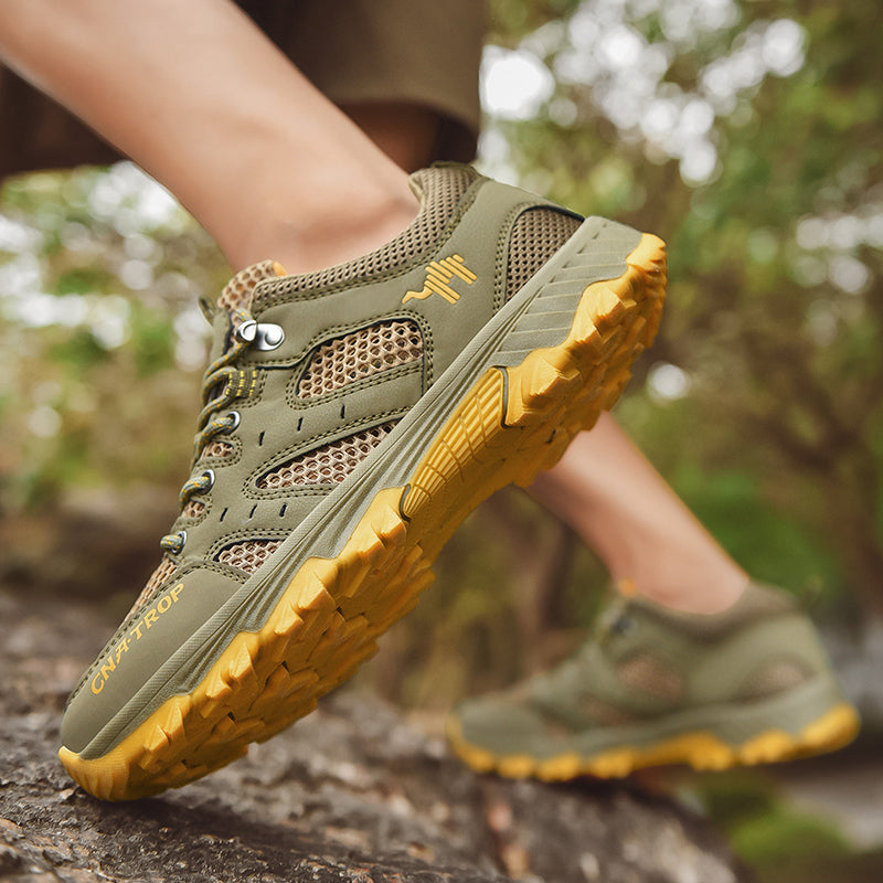 Outdoor hiking shoes men's summer breathable mesh sports shoes tendon bottom wear-resistant  hiking travel shoes thick bottom