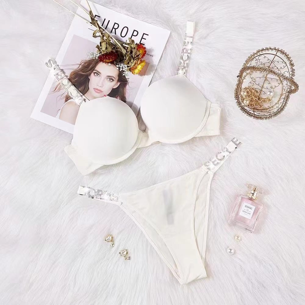 Victoria Bra and Underwear Set 8060