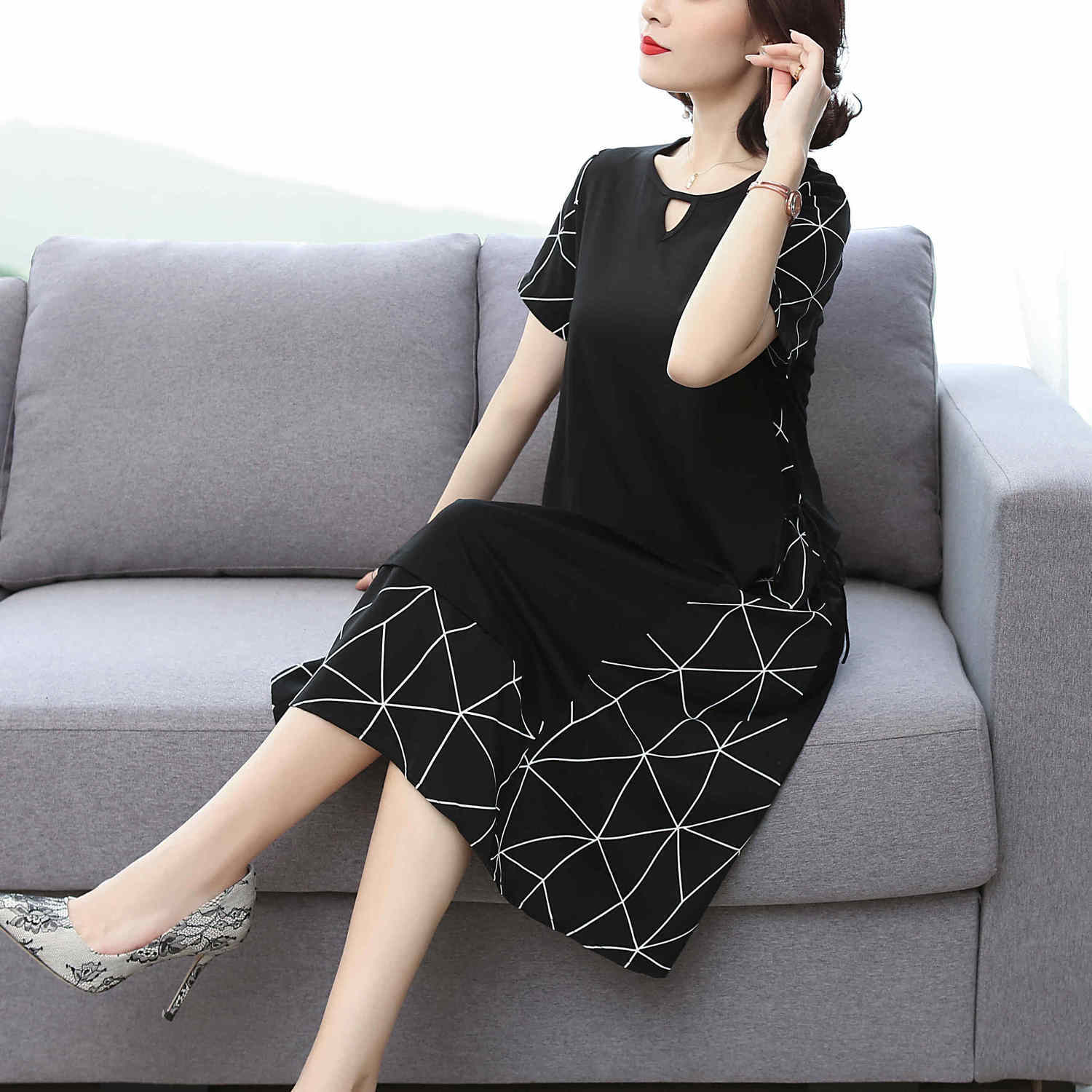 فستان نسائي أنيق جديد موديل 2023 بخياطة من الشيفون فستان نسائي صيفي غير رسمي برقبة دائرية 5*3 