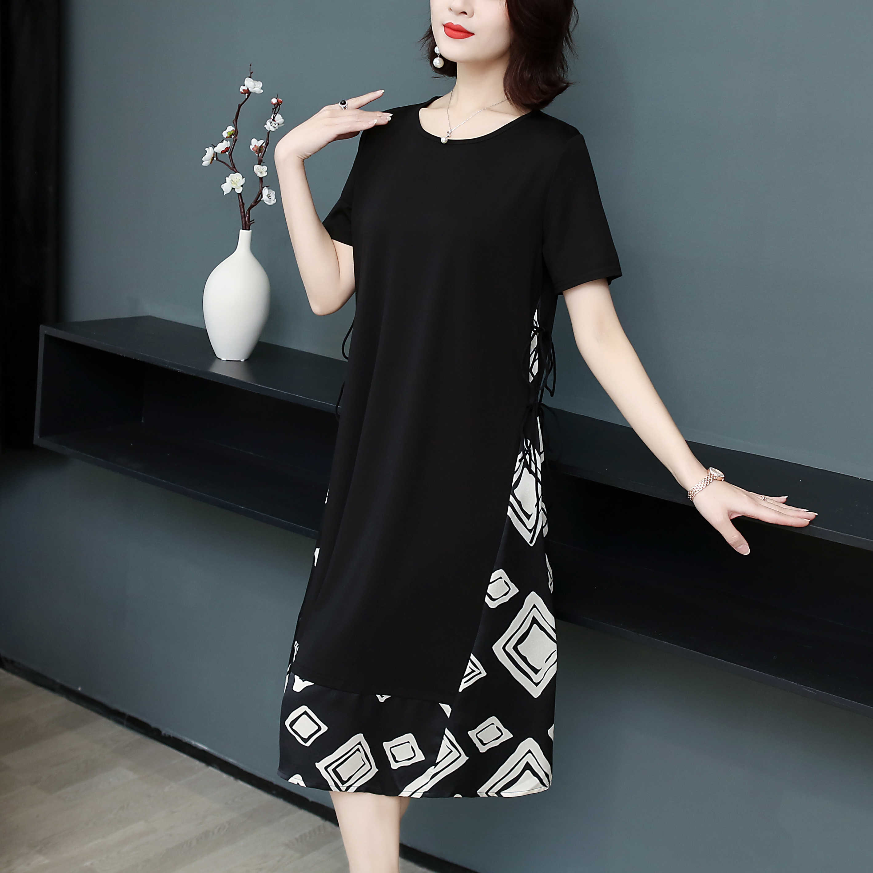 فستان نسائي أنيق جديد موديل 2023 بخياطة من الشيفون فستان نسائي صيفي غير رسمي برقبة دائرية 5*3 