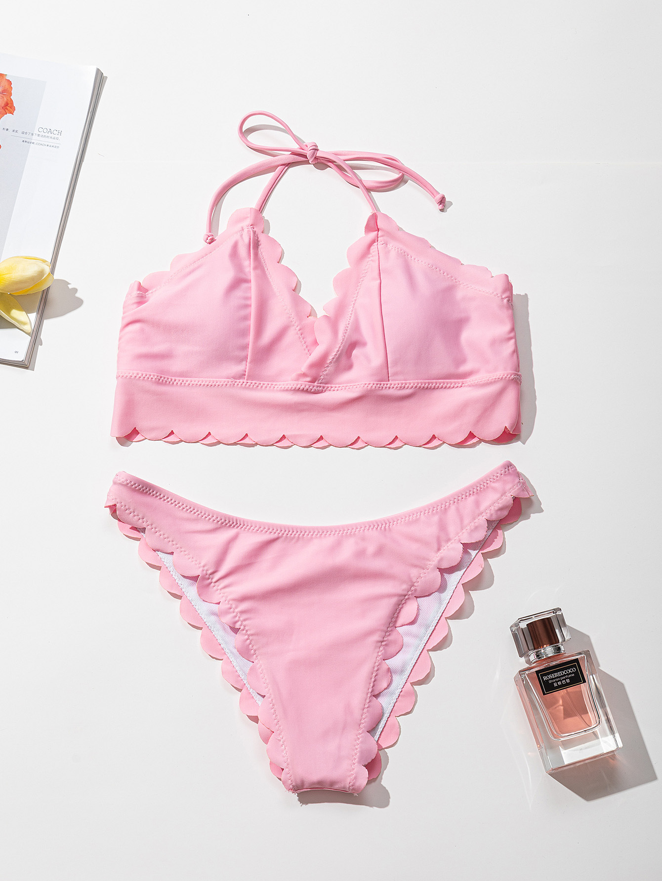 Two-piece swimsuit laser cutting flower swimsuit European and American fashion bikini