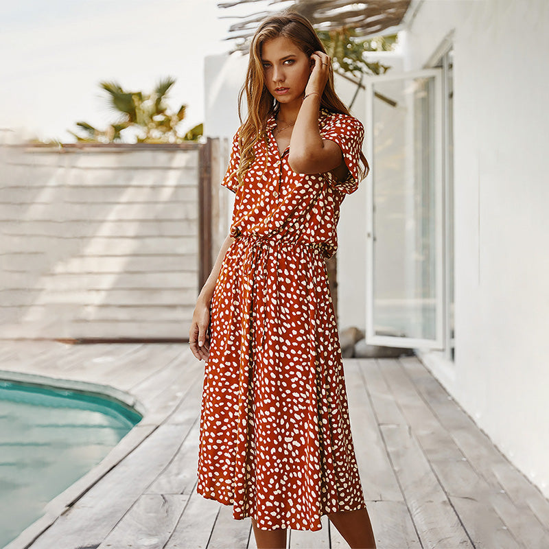 فستان بوهو أنيق منقط بلون سادة فستان نسائي صيفي كاجوال بحزام وزر ربط طويل وطية صدر السترة 