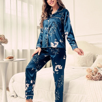 Women's fashion  short-sleeved trousers loungewear can be worn outside  silk pajamas set