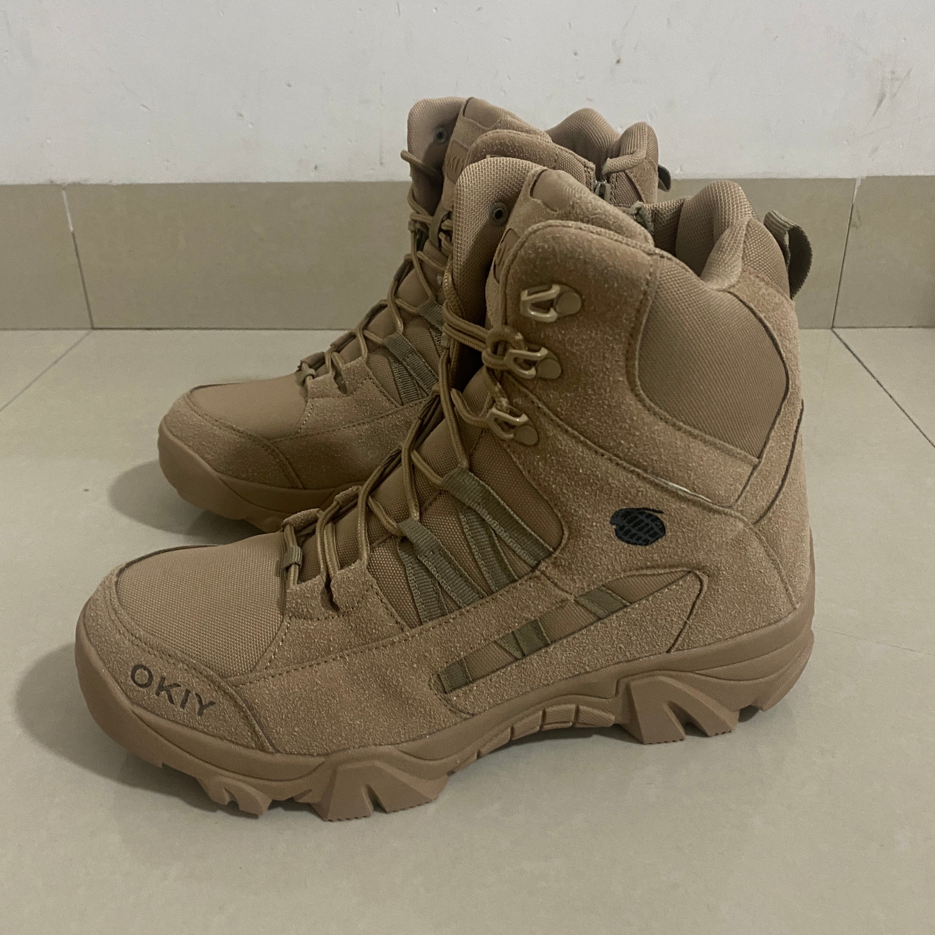 New wear-resistant military boots men's outdoor waterproof  -top desert boots casual men's boots shock absorption tactical boots