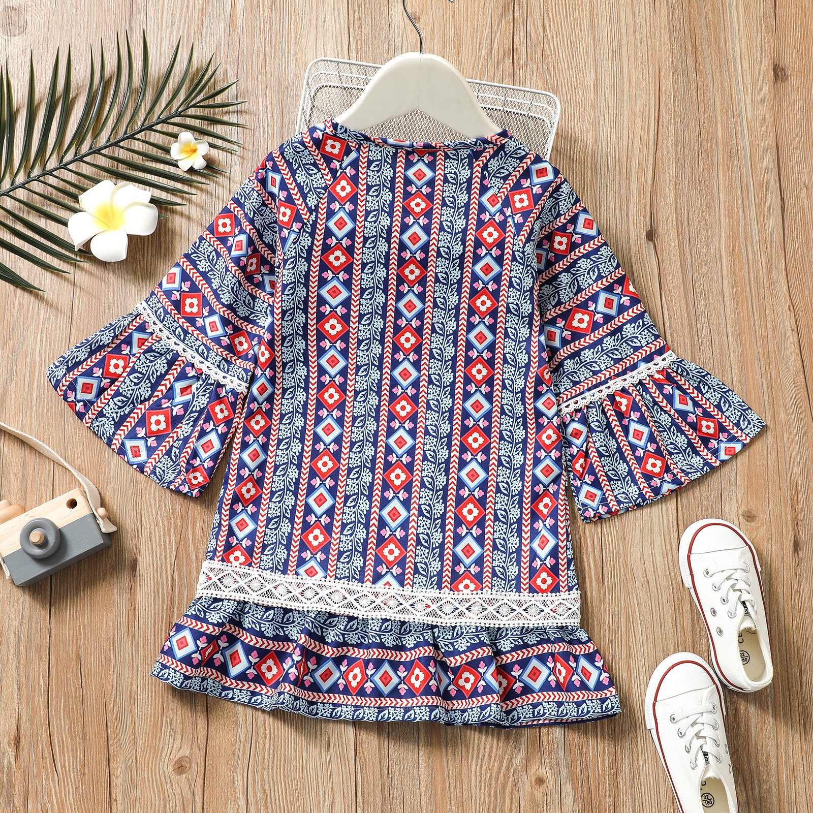 AliExpress spring and autumn long-sleeved girl dress ethnic style striped European and American girl dress small and medium princess dress