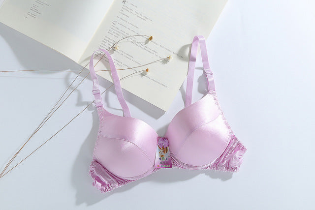 حمالة صدر نسائية من الحرير بدون حلقة فولاذية جديدة بلون واحد مجمعة ملابس داخلية مغلقة حمالة صدر نسائية بدون خياطة ملابس داخلية حمالة صدر قابلة للتنفس 