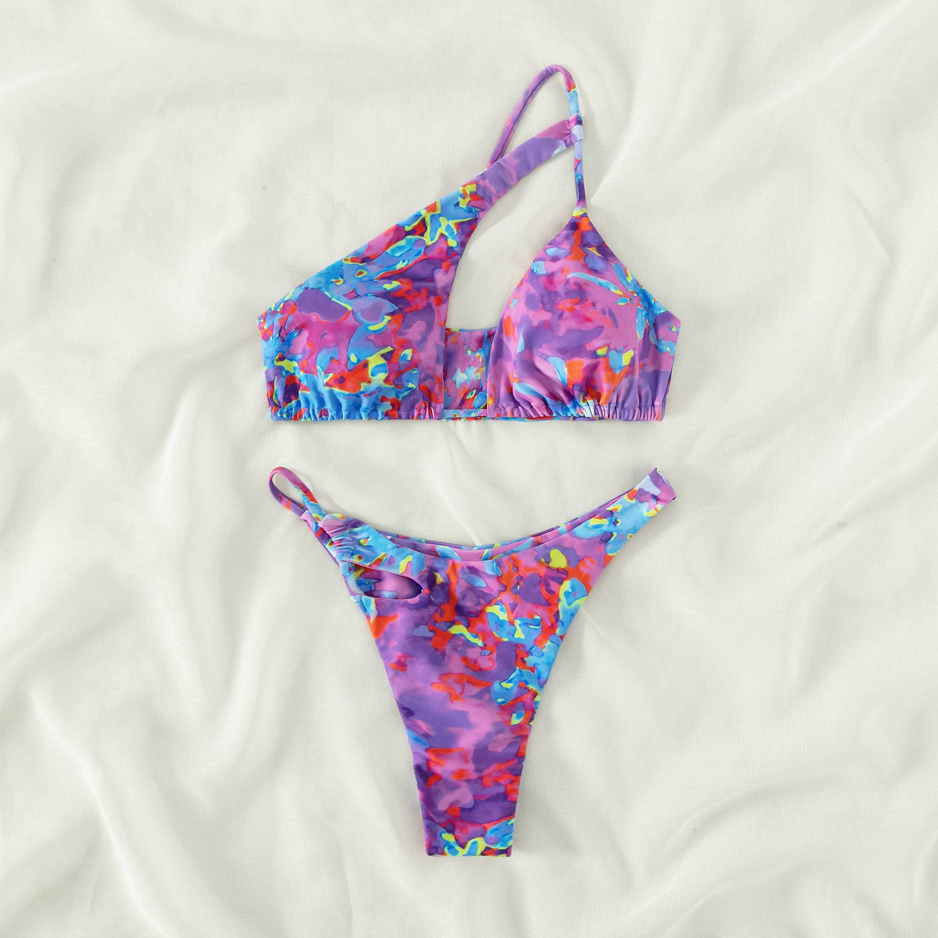 European and American Swimsuit Ladies Triangle Split Bikini Swimsuit