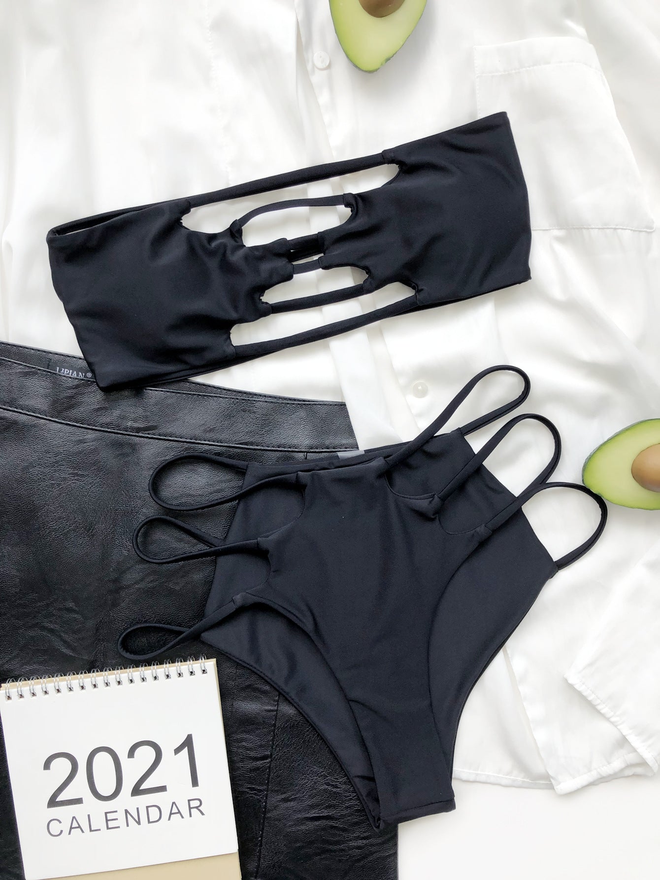 New style wrapped chest   European and American solid color split swimwear