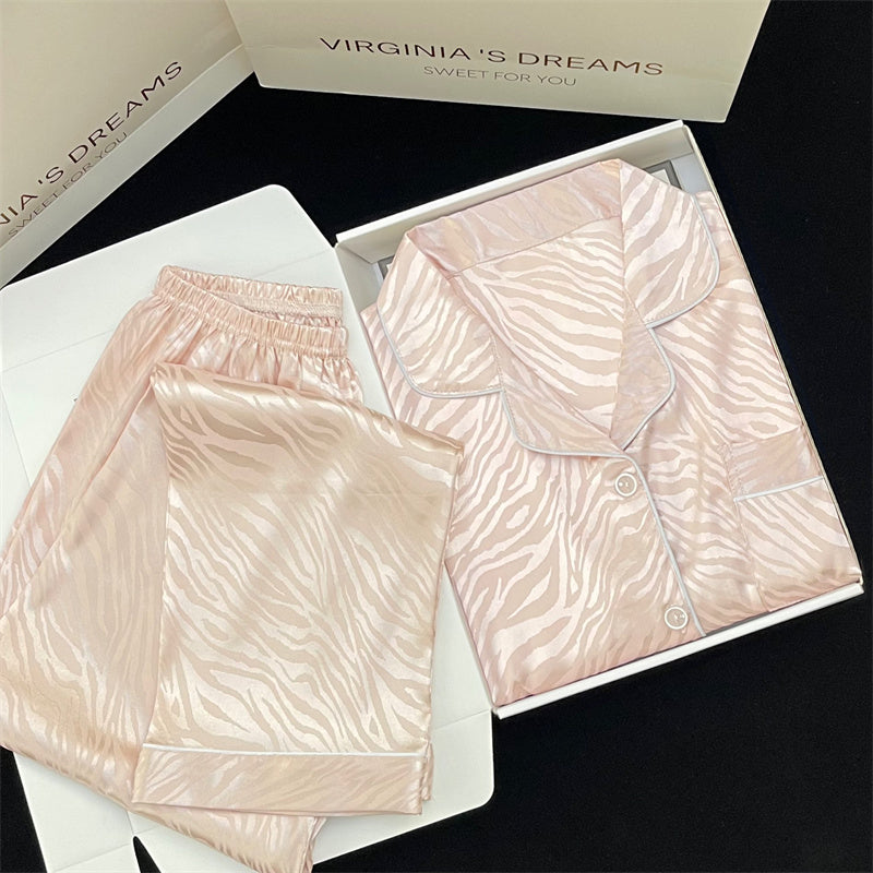 Women's light  and noble white  pattern long-sleeved  end  silk pajamas home clothes set