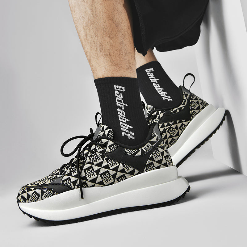 Dad shoes 2022 new fashion trend thick-soled men's shoes breathable casual sports shoes men's shock-absorbing lightweight outdoor running shoes