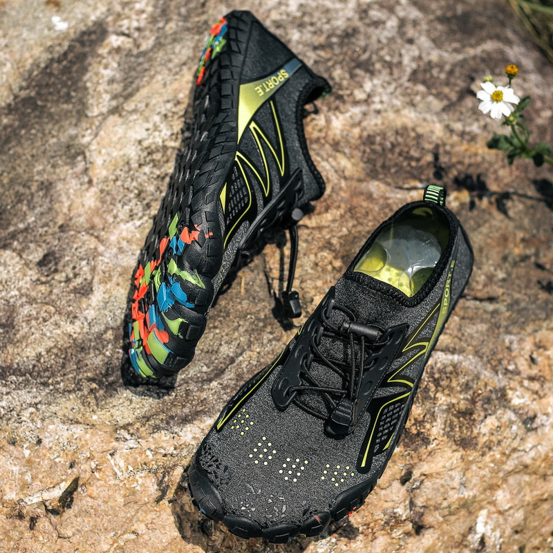 New large size outdoor five-finger hiking shoes men's shoes swimming shoes beach shoes women's shoes lovers shoes