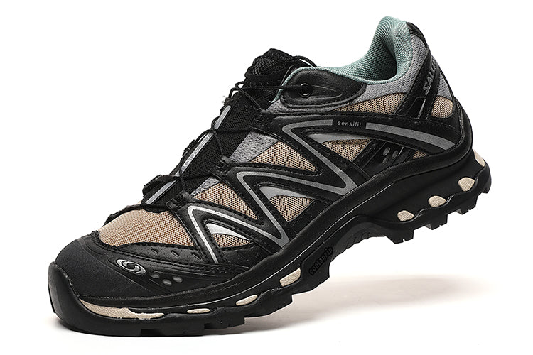 Black and brown Salomon outdoor leisure XT-Quest outdoor sports leisure running shoes hiking shoes climbing shoes 40-45