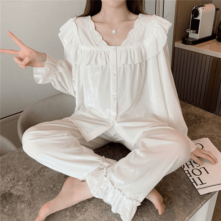 Gold velvet cardigan pajamas women's spring and autumn style 2023 new light  lace solid color cross-border home clothes can be worn outside