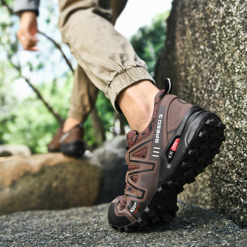 Outdoor Hiking Shoes Plus Size Men's Camouflage Hiking Shoes Lightweight Sneakers