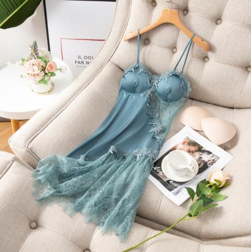 ثوب نوم مثير بدون ظهر دانتيل خارج ثوب النوم الصيفي للنساء من الساتان قميص نوم بدون أكمام بحزام فستان نوم منزلي 